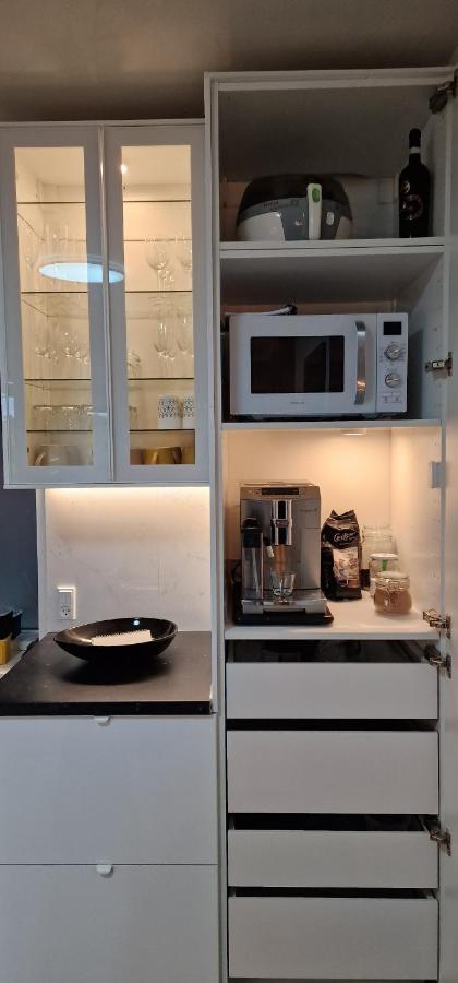 Modern, Fully Equipped Flat Appartement Kopenhagen Buitenkant foto